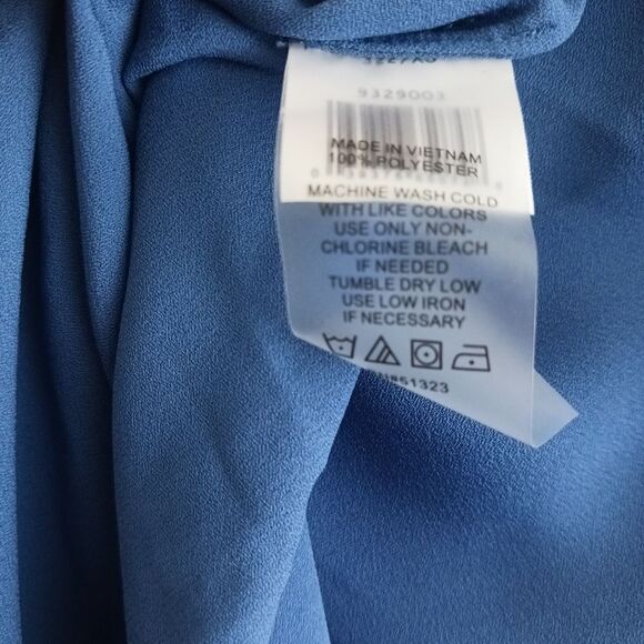 Vince Camuto Blue Solid Sleeveless Hi-Lo Blouse XS - Picture 6 of 6